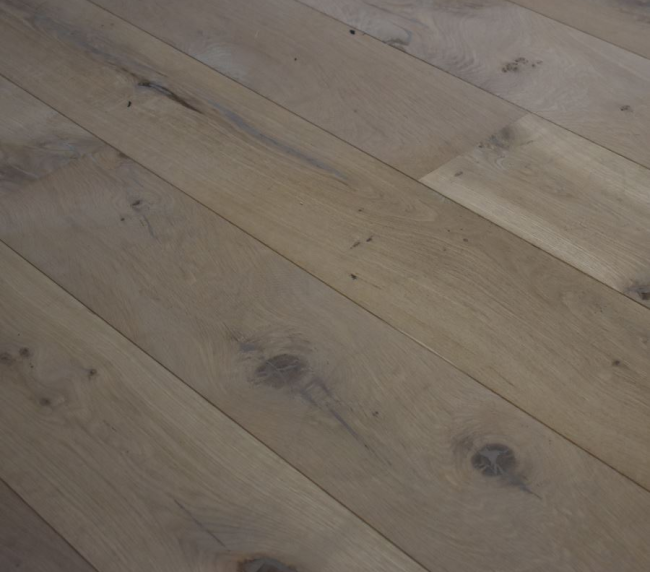 C30 – Eiken lamelparket, Licht Rustiek, 235 mm, Onbehandeld