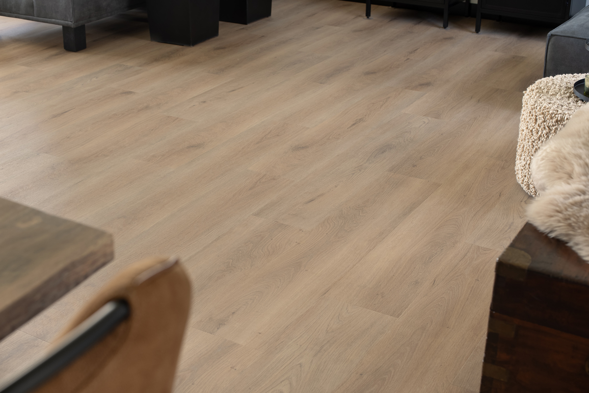 Floer Dorpen PVC vloer Langelo Landelijk Eiken interieur woonkamer 11.webp